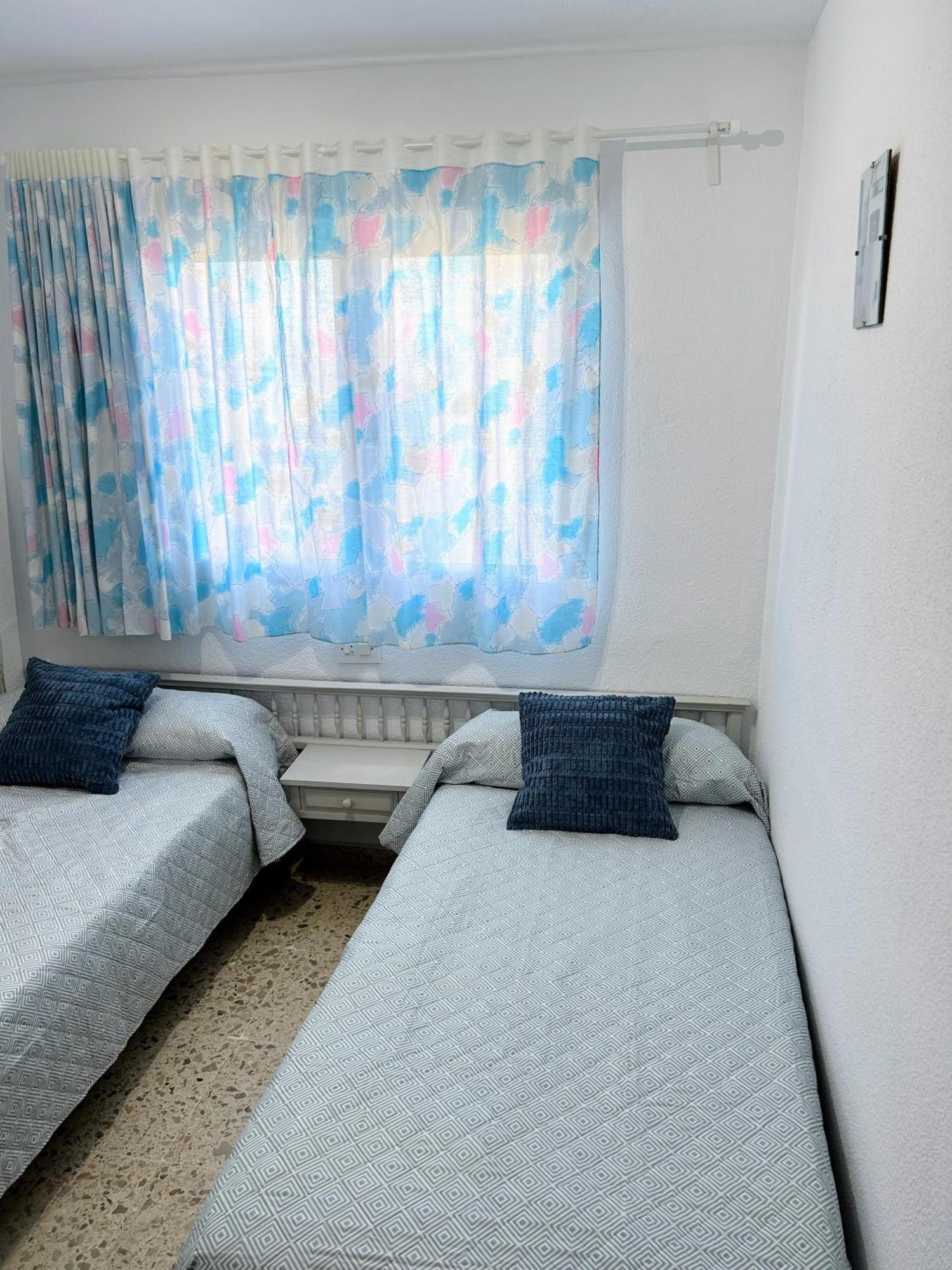 Apartamento Gandia Playa 150M Playa Con Parking Privado Y Piscina Playa de Gandia Buitenkant foto